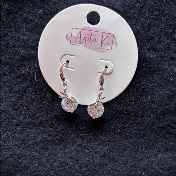 Crystal drop earrings - Picture 2 of 2